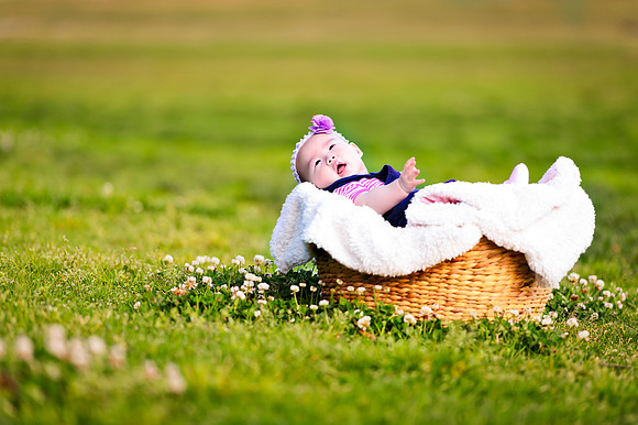 Lydiane Image Baby Portraits