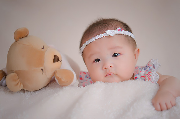 Lydiane Image Baby Portraits