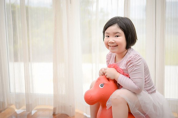 Lydiane Image Family Portraits